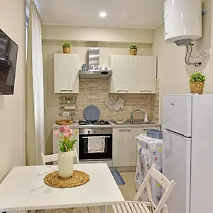 https://nizzahouse.sicilyhotelsitaly.net