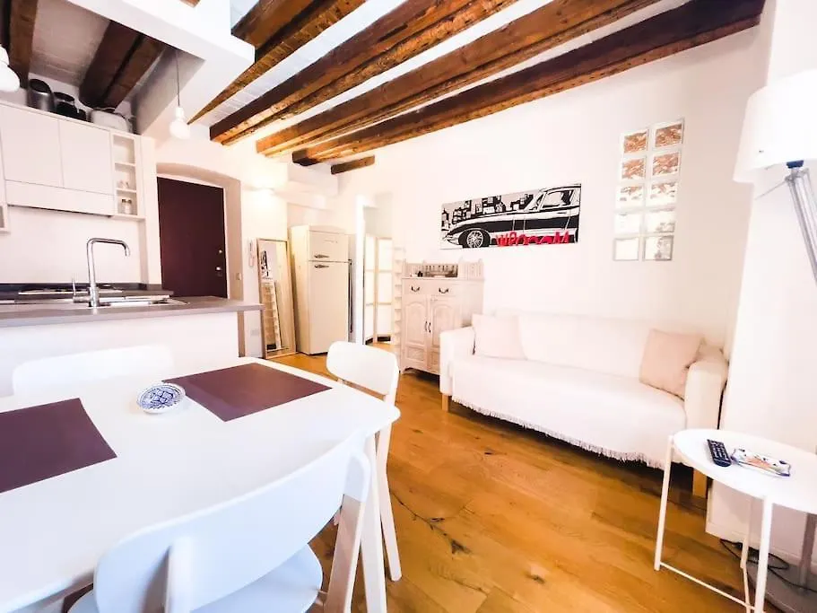 Apartamento Arco Della Pace - Sempione - Moderno Bilocale Milán